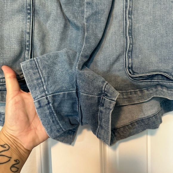 AERIE BOARDWALK SHORTS Woman’s Size XL Pull On Denim‎ Comfy Casual Chambray - Picture 6 of 8